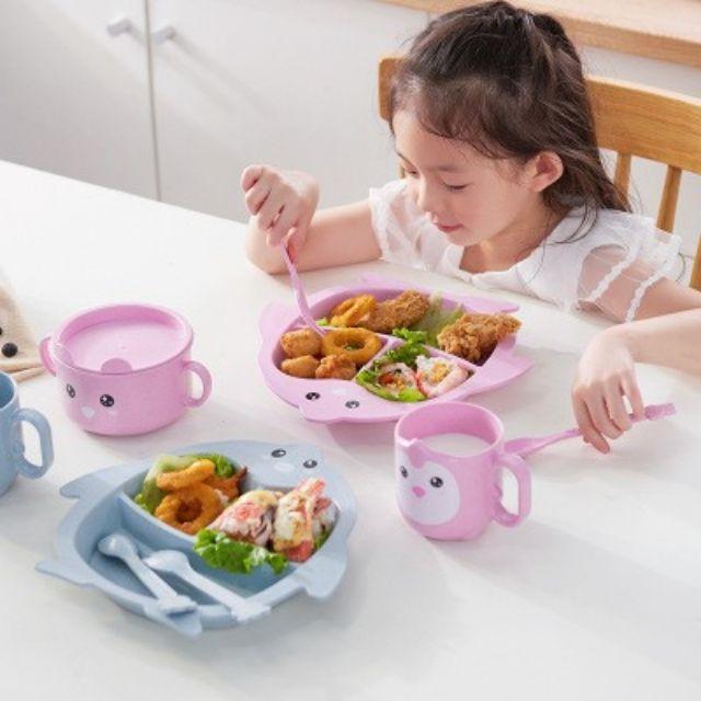 Set de comida Infantil Pingüino - Tienda Mish!